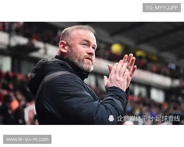 鲁尼:英格兰足球传奇再现辉煌,带领球队迈向新高峰 鲁尼:英格兰足球传奇再现辉煌,带领球队迈向新高峰